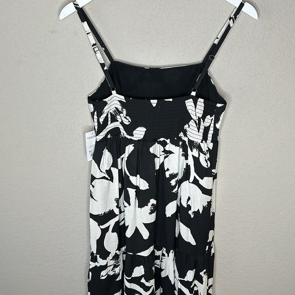 Nine West Tiered Maxi Sundress Size Small - Picture 5 of 10